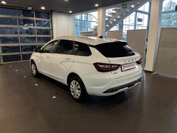 Lada (ВАЗ) Vesta I Рестайлинг (NG) с пробегом 2026 года, цена 1 590 000 рублей, 7278 км, универсал, Автокод Объявления