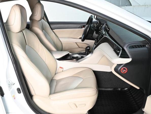 Toyota Camry VIII (XV70) с пробегом 2018 года, цена 2 269 000 рублей, 252087 км, седан, Автокод Объявления