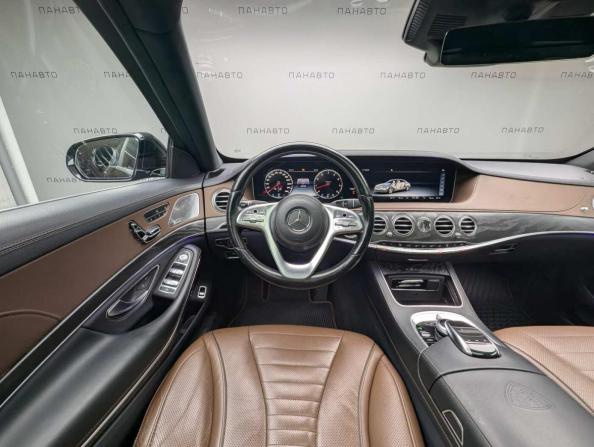 Mercedes-Benz Maybach S-Класс I (X222) Рестайлинг с пробегом 2018 года, цена 4 295 000 рублей, 165924 км, седан, Автокод Объявления