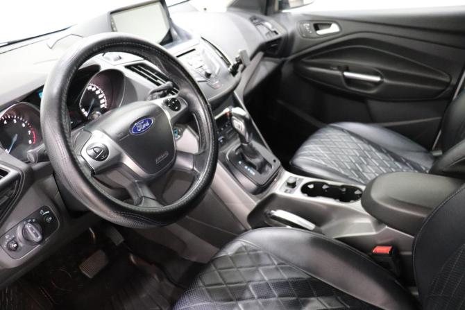 Ford Kuga II Рестайлинг с пробегом 2016 года, цена 1 385 000 рублей, 125943 км, внедорожник, Автокод Объявления