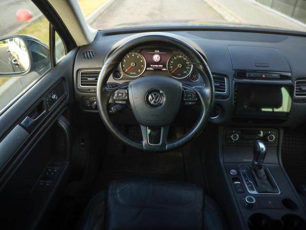 Volkswagen Touareg II с пробегом 2014 года, цена 1 769 000 рублей, 275954 км, внедорожник, Автокод Объявления