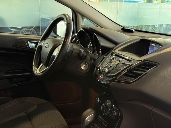 Ford Fiesta Mk6 Рестайлинг с пробегом 2016 года, цена 857 000 рублей, 162905 км, седан, Автокод Объявления