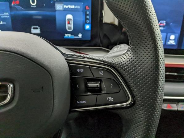 Geely Coolray I Рестайлинг с пробегом 2024 года, цена 2 290 000 рублей, 24815 км, внедорожник, Автокод Объявления