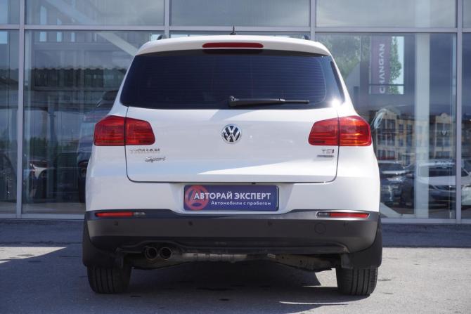 Volkswagen Tiguan I Рестайлинг с пробегом 2013 года, цена 1 375 000 рублей, 82579 км, внедорожник, Автокод Объявления