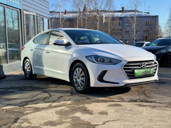 Hyundai Avante VI Рестайлинг с пробегом 2018 года, цена 1 599 000 рублей, 98811 км, седан, Автокод Объявления