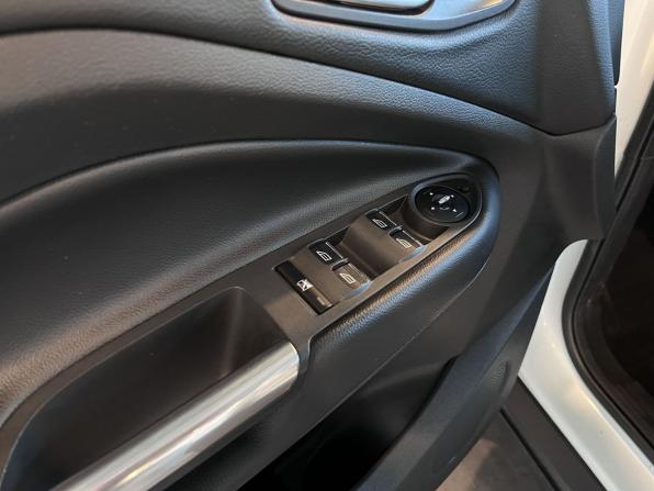 Ford Kuga II с пробегом 2014 года, цена 1 300 000 рублей, 173313 км, внедорожник, Автокод Объявления