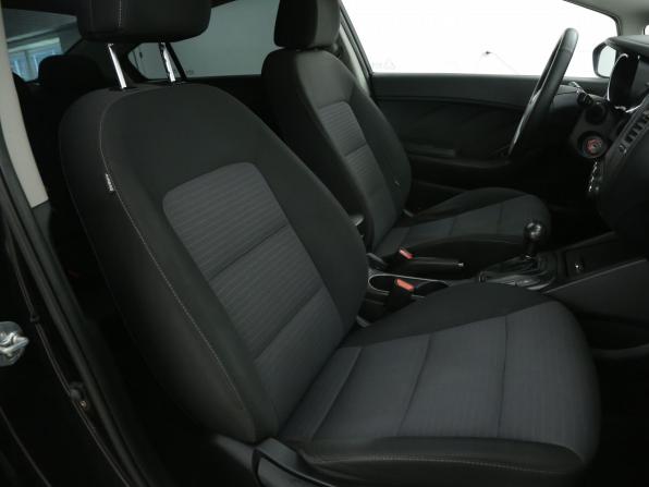 Kia Cerato III с пробегом 2013 года, цена 949 000 рублей, 221700 км, седан, Автокод Объявления