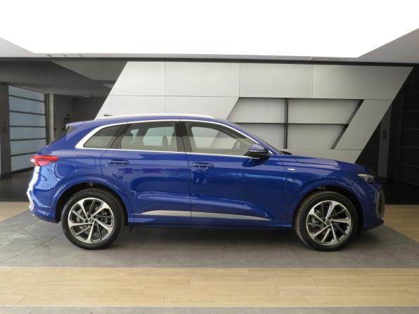 Audi Q5 III с пробегом 2025 года, цена 8 470 000 рублей, 35 км, внедорожник, Автокод Объявления
