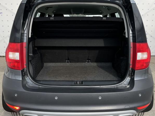 Skoda Yeti I с пробегом 2014 года, цена 990 000 рублей, 71994 км, внедорожник, Автокод Объявления