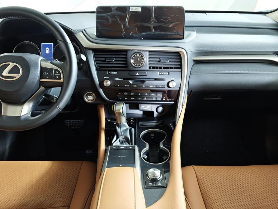 Lexus RX IV Рестайлинг Москва  - изображение 15