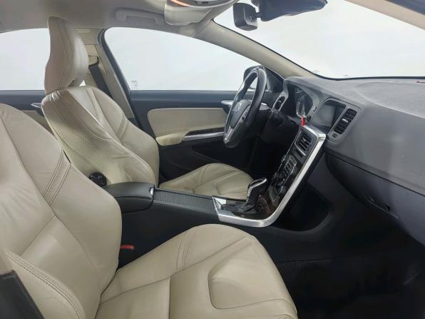 Volvo S60 II Рестайлинг с пробегом 2014 года, цена 1 299 000 рублей, 212375 км, седан, Автокод Объявления