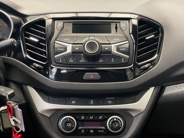 Lada (ВАЗ) Vesta I с пробегом 2018 года, цена 1 097 000 рублей, 83507 км, седан, Автокод Объявления