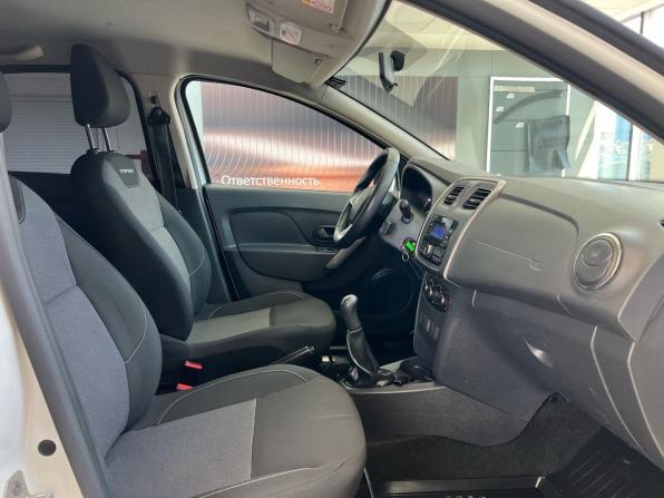 Renault Logan II Рестайлинг с пробегом 2020 года, цена 1 249 000 рублей, 63439 км, седан, Автокод Объявления
