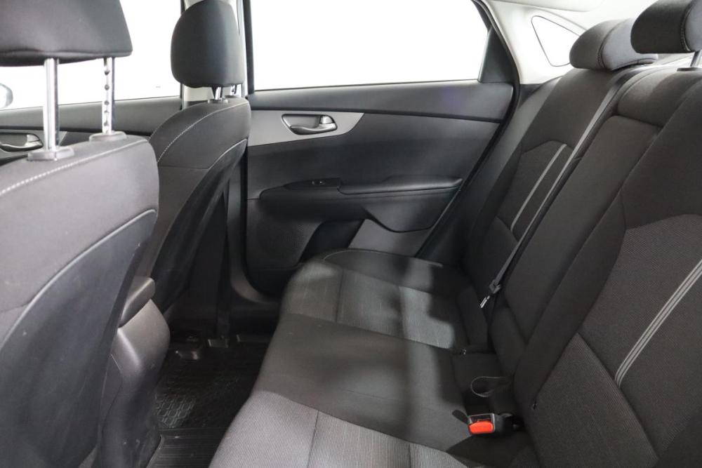 Kia Cerato IV Санкт-Петербург  - изображение 13