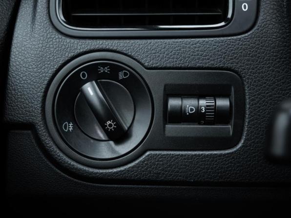 Volkswagen Polo V с пробегом 2013 года, цена 940 000 рублей, 164668 км, седан, Автокод Объявления