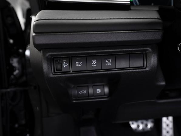 Toyota Camry IX (XV80) China Market с пробегом 2026 года, цена 4 400 000 рублей, 50 км, седан, Автокод Объявления