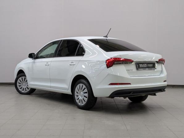 Skoda Rapid II с пробегом 2021 года, цена 1 715 000 рублей, 69993 км, лифтбек, Автокод Объявления