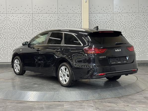 Kia Ceed III с пробегом 2021 года, цена 990 000 рублей, 90177 км, универсал, Автокод Объявления