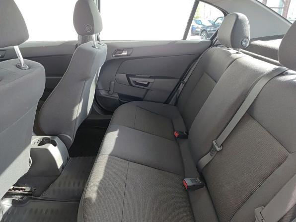 Opel Astra H Рестайлинг с пробегом 2010 года, цена 670 000 рублей, 122761 км, седан, Автокод Объявления