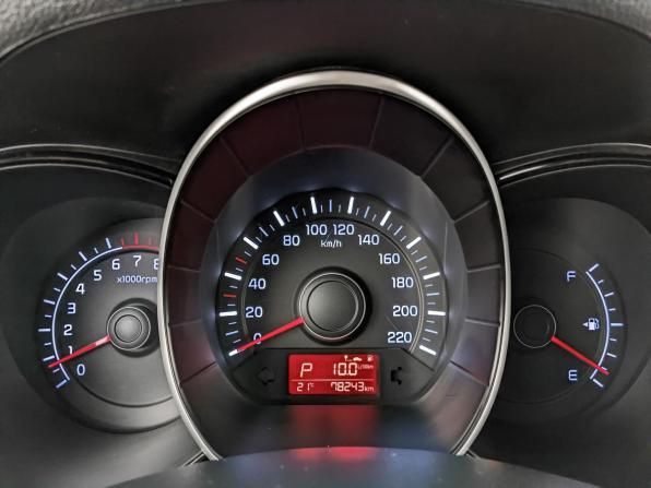 Kia Rio III Рестайлинг с пробегом 2017 года, цена 1 300 000 рублей, 78200 км, седан, Автокод Объявления