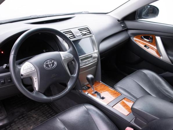 Toyota Camry VI (XV40) Рестайлинг с пробегом 2010 года, цена 1 395 000 рублей, 251083 км, седан, Автокод Объявления