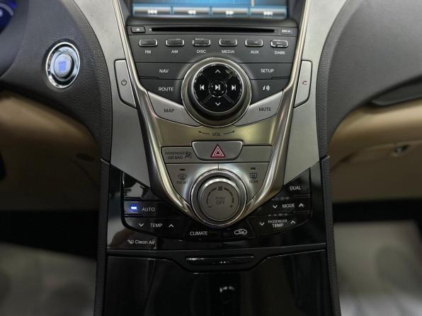 Hyundai Grandeur V с пробегом 2012 года, цена 1 590 000 рублей, 131336 км, седан, Автокод Объявления