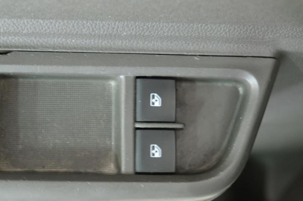 Chevrolet Cobalt II Омск  - изображение 9