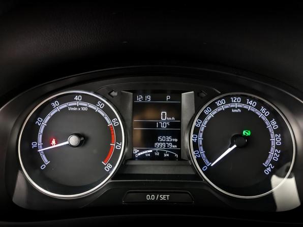 Skoda Rapid I Рестайлинг с пробегом 2019 года, цена 1 100 000 рублей, 199977 км, лифтбек, Автокод Объявления