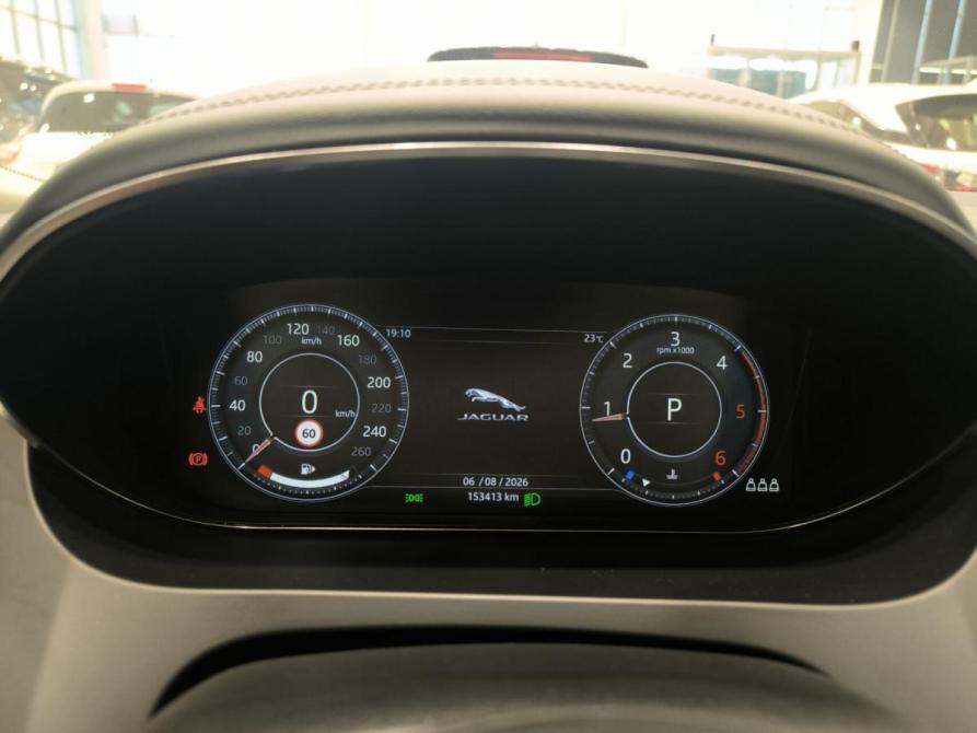 Jaguar E-Pace I Казань  - изображение 16