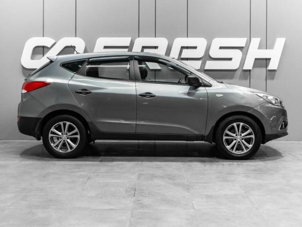 Hyundai ix35 I Рестайлинг с пробегом 2014 года, цена 1 079 000 рублей, 231692 км, внедорожник, Автокод Объявления