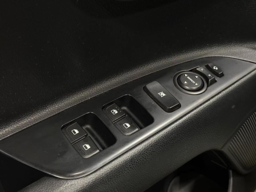Kia Stonic I Челябинск  - изображение 11