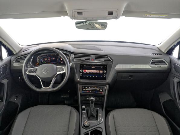 Volkswagen Tiguan II Рестайлинг с пробегом 2021 года, цена 3 745 000 рублей, 41500 км, внедорожник, Автокод Объявления
