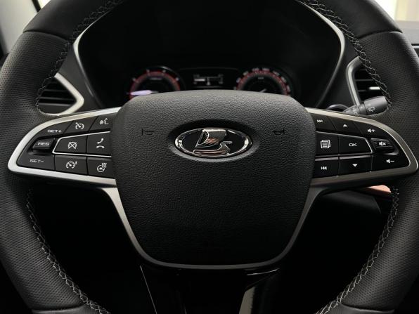 Lada (ВАЗ) Vesta I Рестайлинг (NG) с пробегом 2026 года, цена 1 890 000 рублей, 5500 км, универсал, Автокод Объявления