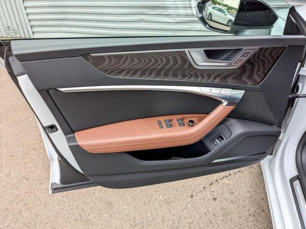 Audi A7 II (4K) с пробегом 2021 года, цена 6 860 000 рублей, 51476 км, лифтбек, Автокод Объявления