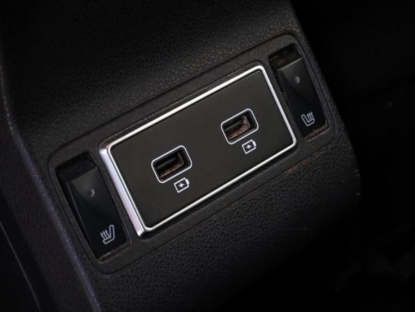 Renault Kaptur I Рестайлинг с пробегом 2021 года, цена 1 727 000 рублей, 42106 км, внедорожник, Автокод Объявления