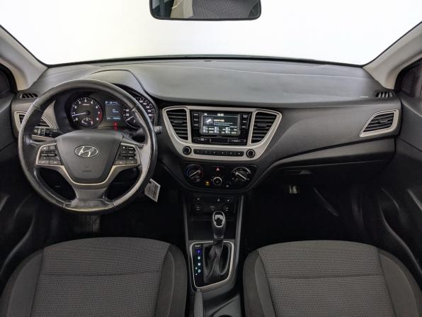 Hyundai Solaris II с пробегом 2019 года, цена 1 100 000 рублей, 158056 км, седан, Автокод Объявления