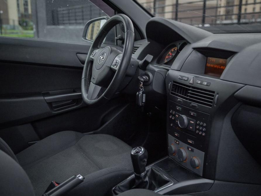 Opel Astra H Рестайлинг Тюмень  - изображение 6
