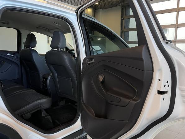 Ford Kuga II Рестайлинг с пробегом 2018 года, цена 1 795 000 рублей, 131214 км, внедорожник, Автокод Объявления