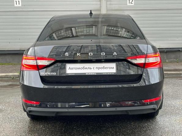 Skoda Superb III Рестайлинг с пробегом 2021 года, цена 2 099 000 рублей, 139031 км, лифтбек, Автокод Объявления