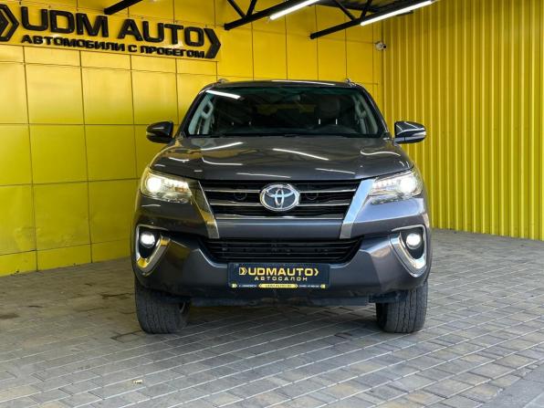 Toyota Fortuner II с пробегом 2019 года, цена 3 490 000 рублей, 166648 км, внедорожник, Автокод Объявления