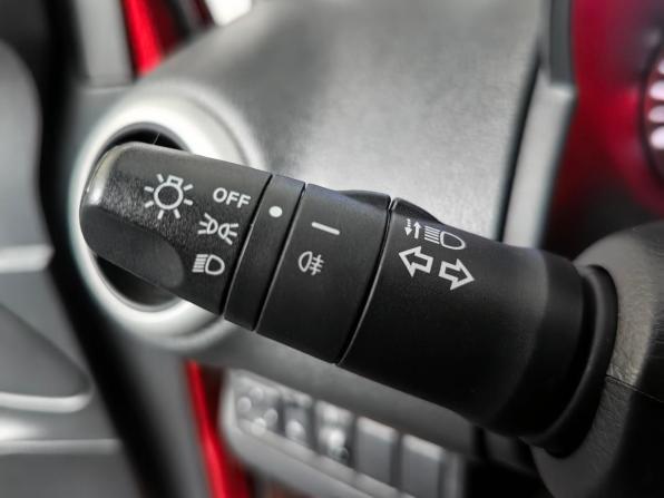 Nissan Note I Рестайлинг с пробегом 2013 года, цена 789 000 рублей, 165600 км, хэтчбек, Автокод Объявления