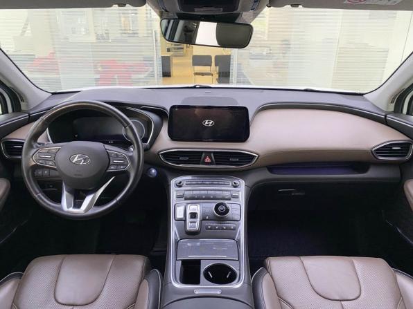 Hyundai Santa Fe IV Рестайлинг с пробегом 2021 года, цена 3 500 000 рублей, 77241 км, внедорожник, Автокод Объявления