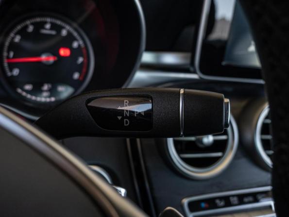 Mercedes-Benz C-Класс IV (W205) с пробегом 2016 года, цена 2 490 000 рублей, 117568 км, седан, Автокод Объявления