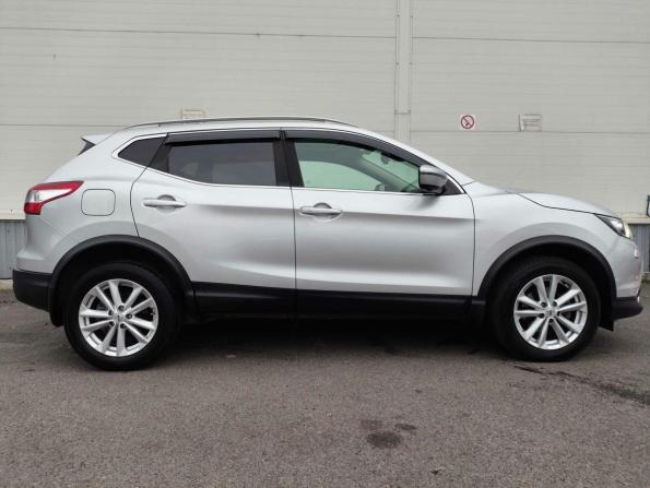 Nissan Qashqai II с пробегом 2018 года, цена 2 039 000 рублей, 35302 км, внедорожник, Автокод Объявления