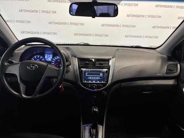 Hyundai Solaris I Рестайлинг с пробегом 2016 года, цена 949 000 рублей, 120000 км, седан, Автокод Объявления