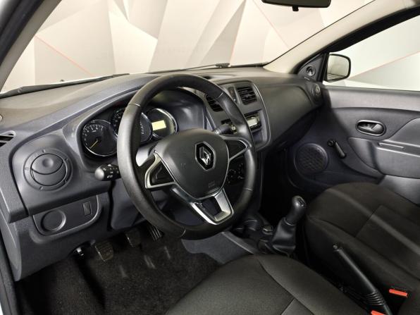 Renault Logan II Рестайлинг с пробегом 2020 года, цена 789 000 рублей, 105625 км, седан, Автокод Объявления