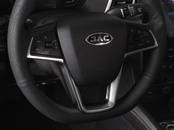 JAC J7 I с пробегом 2023 года, цена 1 109 000 рублей, 144537 км, лифтбек, Автокод Объявления