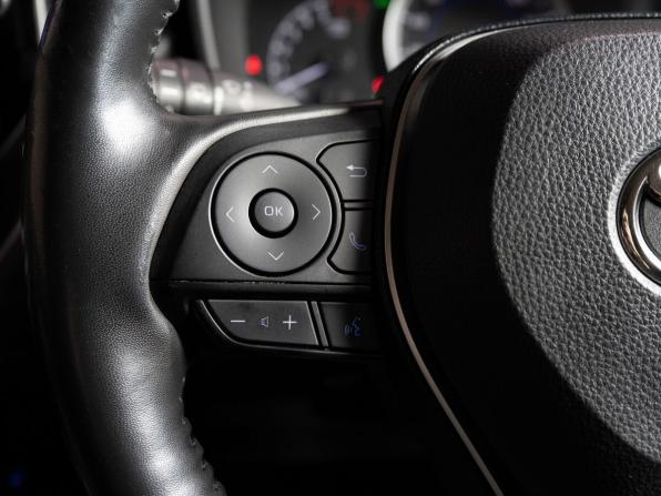 Toyota Corolla XII (E210) с пробегом 2019 года, цена 1 750 000 рублей, 133000 км, универсал, Автокод Объявления