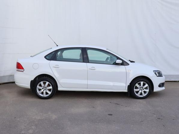 Volkswagen Polo V с пробегом 2012 года, цена 779 000 рублей, 90102 км, седан, Автокод Объявления