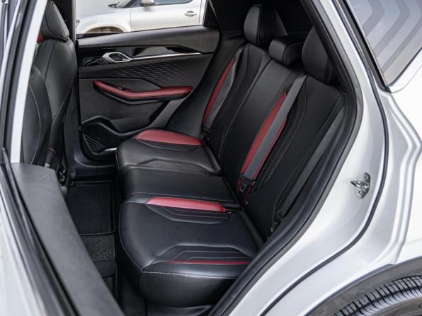 Geely Coolray I Рестайлинг с пробегом 2023 года, цена 2 189 000 рублей, 24990 км, внедорожник, Автокод Объявления